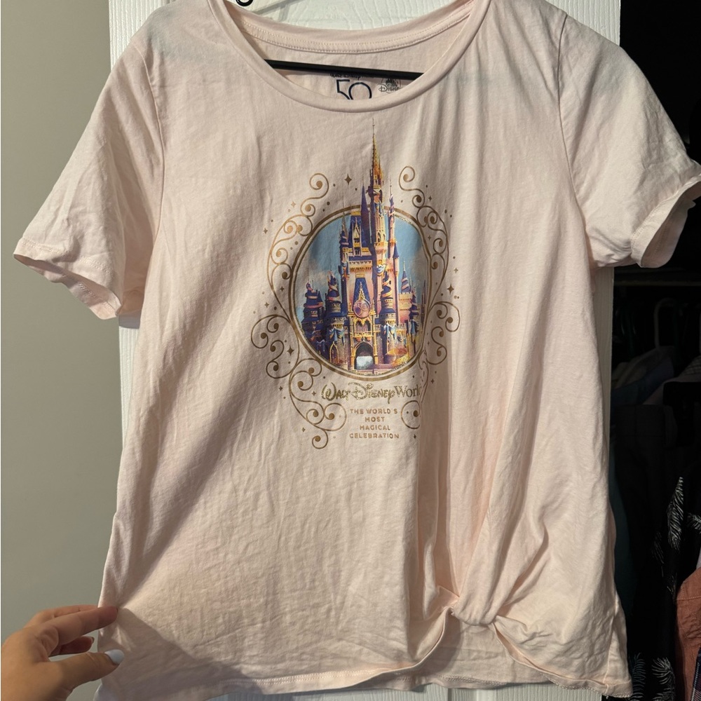 Walt Disney World 50th Anniversary Cinderella's Castle T-Shirt Women's Large